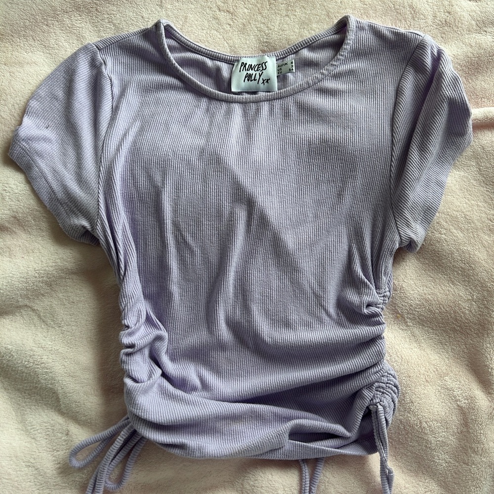 princess polly lavender shirt only wore once, size small/2